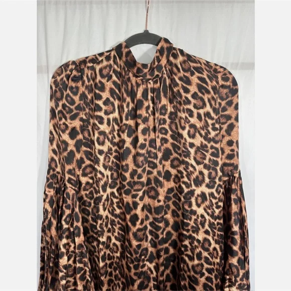 NWT Chloe Kristyn [ Small ] Satin Bell Sleeve Mini Dress in Leopard Animal Print - Picture 8 of 14